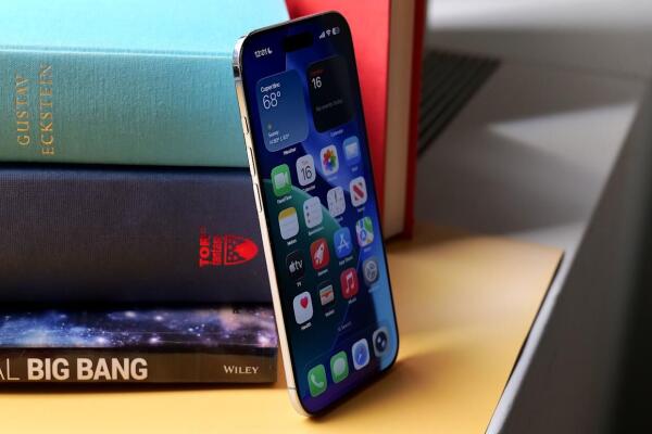 Đánh giá nhanh iPhone 17, AirPods Pro 3 & Apple Watch 11